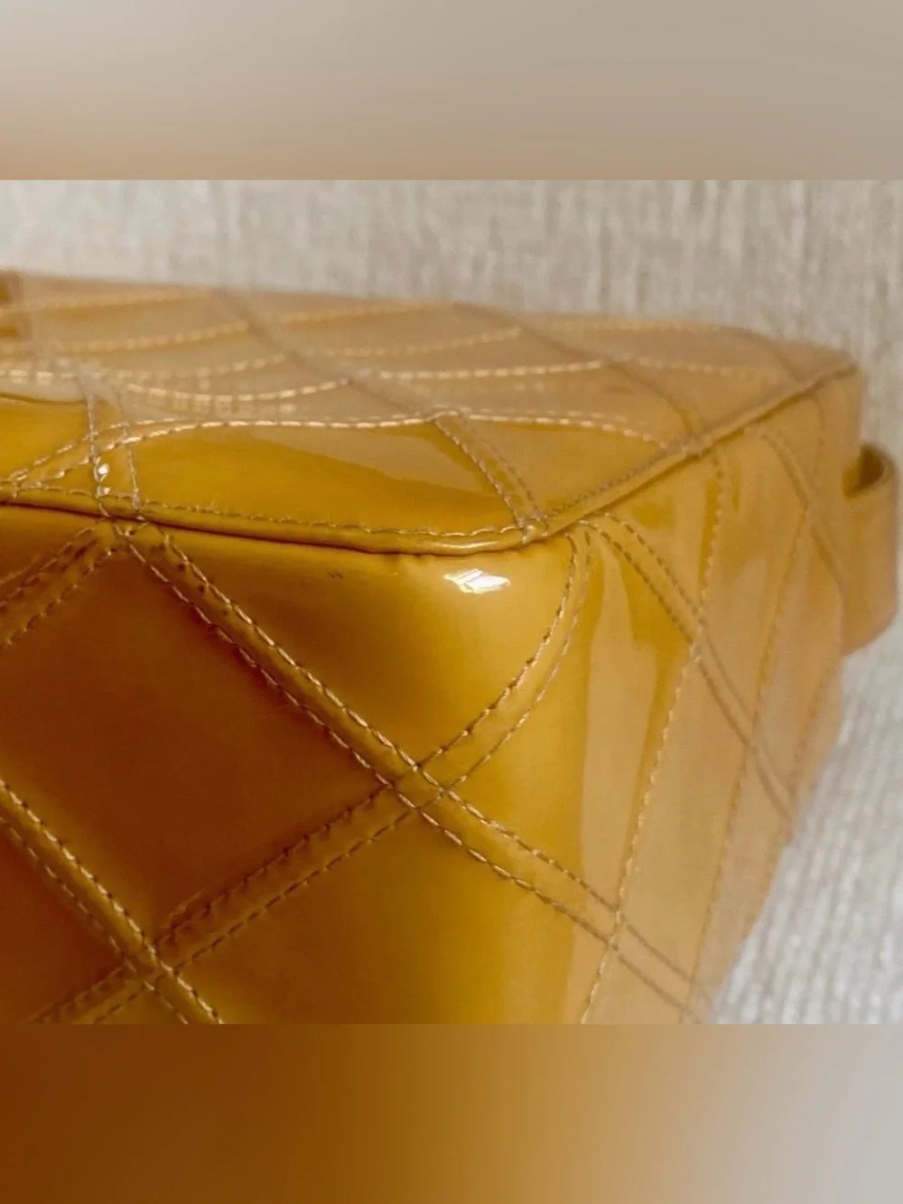 CHANEL EUC Vintage (2001) Yellow Patent Leather Camera Bag - Picture 5 of 14